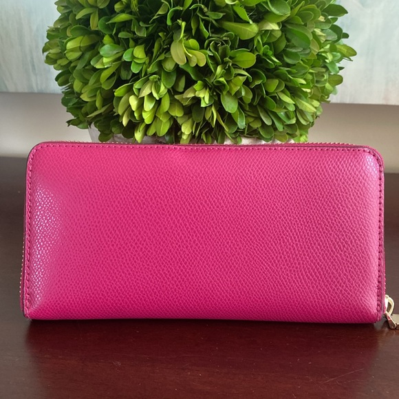 COACH 🩷PINK🩷 CROSSGRAIN LEATHER ACCORDION ZIP AROUND WALLET 🌟EUC🌟 - Picture 5 of 17
